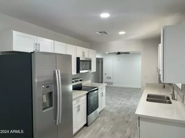 Tempe, AZ 85282,1851 E PALMCROFT Drive