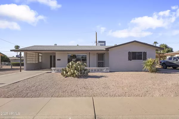 502 N 54TH Street, Mesa, AZ 85205