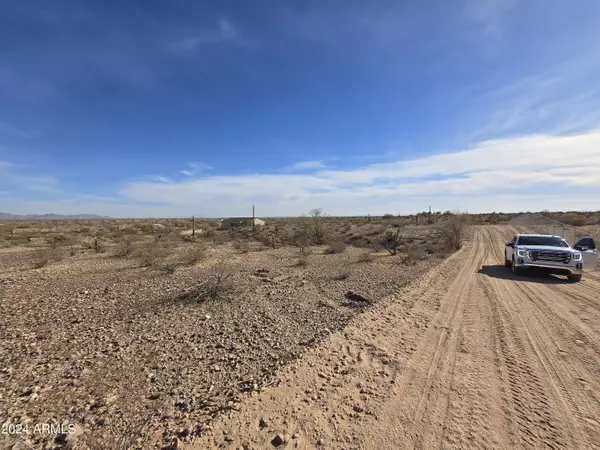 334 & Campbell Avenue #Lot 2, Tonopah, AZ 85354