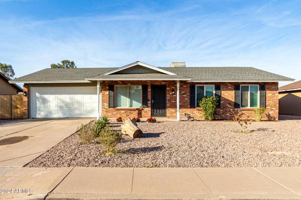 Mesa, AZ 85201,1112 W HACKAMORE Street