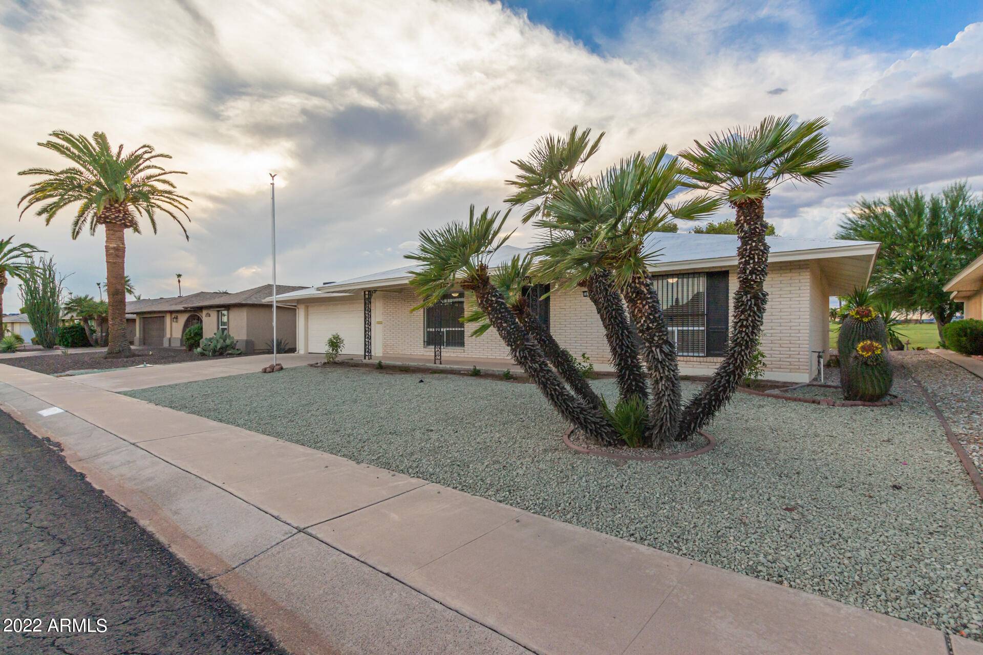 Sun City, AZ 85351,10746 W TROPICANA Circle