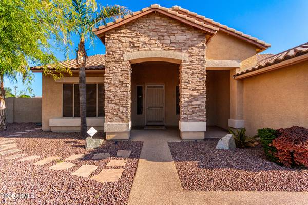 Glendale, AZ 85308,6898 W SAINT JOHN Road