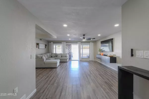 Chandler, AZ 85224,2224 W HIGHLAND Street