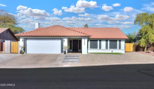 2224 W HIGHLAND Street, Chandler, AZ 85224