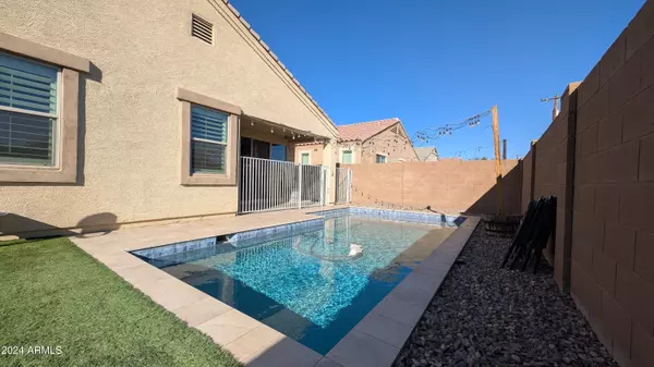 Mesa, AZ 85201,1703 N HILLCREST --