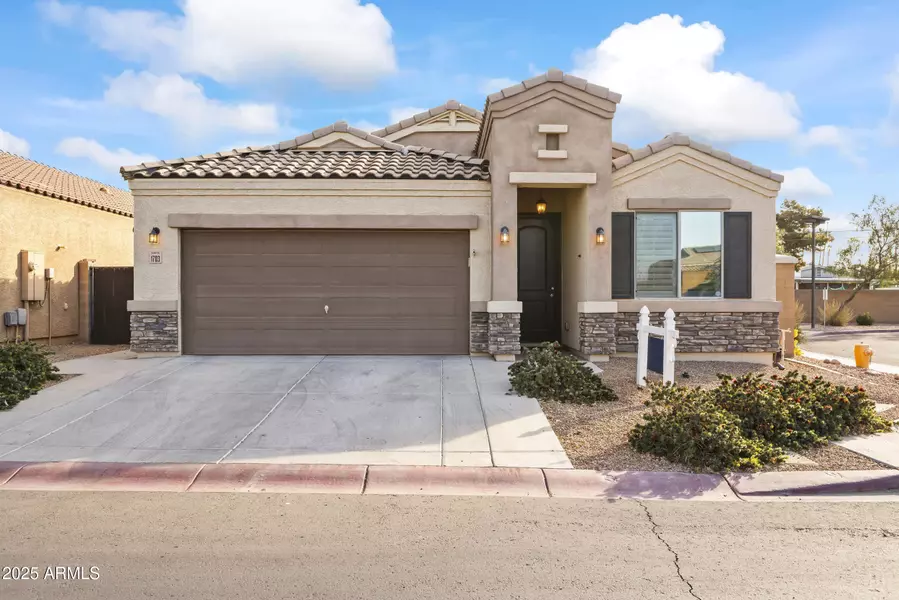 1703 N HILLCREST --, Mesa, AZ 85201