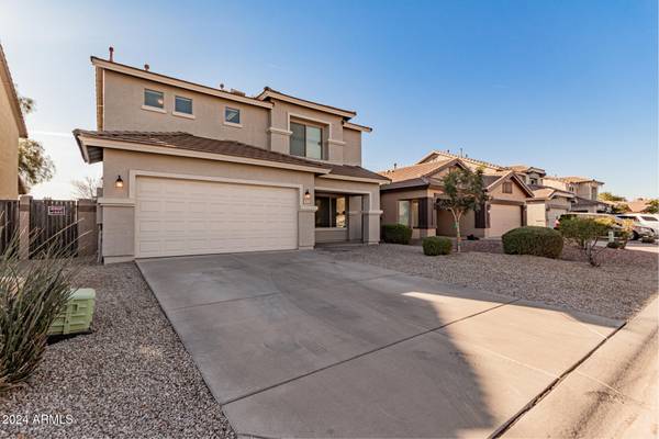 San Tan Valley, AZ 85140,821 E BRADSTOCK Way