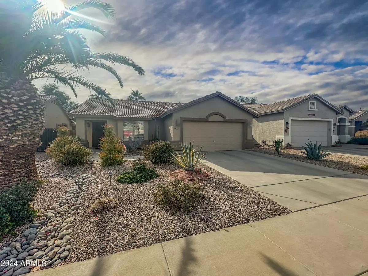 Maricopa, AZ 85138,43217 W CHISHOLM Drive