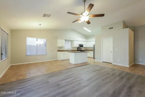 Glendale, AZ 85308,4758 W KRISTAL Way