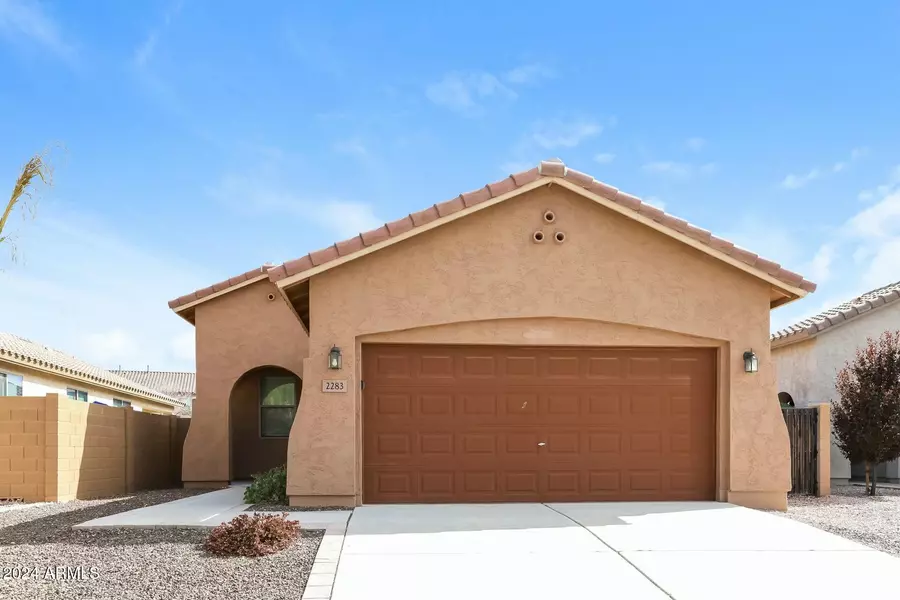 2283 W KRISTINA Avenue, San Tan Valley, AZ 85144