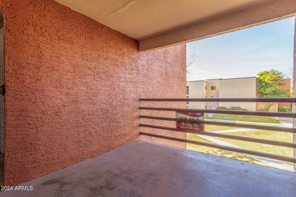 Mesa, AZ 85205,1340 N RECKER Road #214