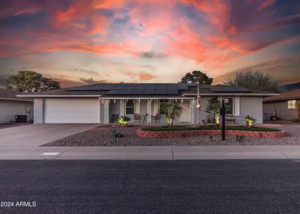 10754 W BROOKSIDE Drive, Sun City, AZ 85351