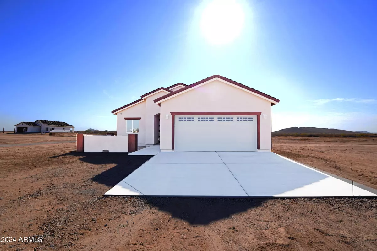 Tonopah, AZ 85354,37259 W Illini Street