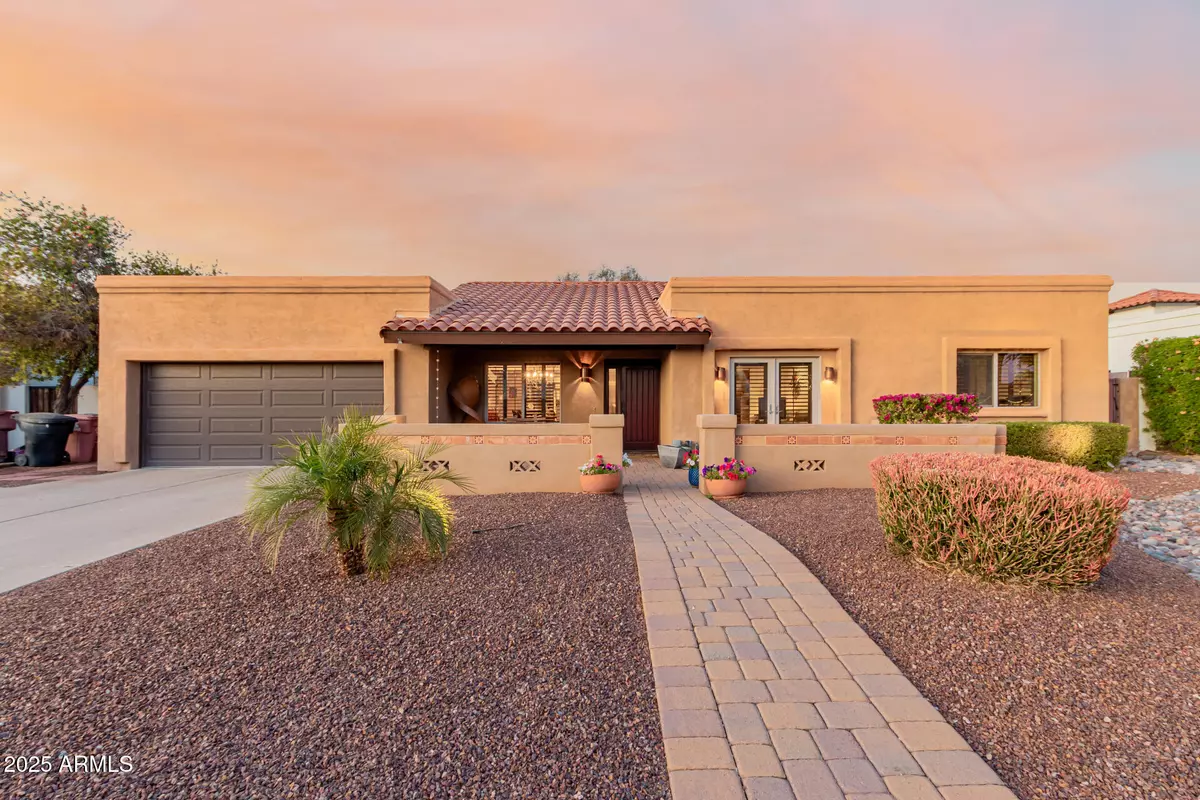 Scottsdale, AZ 85260,7656 E ASTER Drive