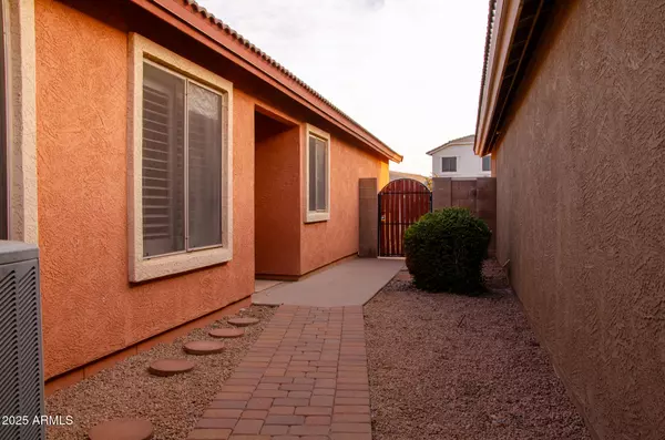 Mesa, AZ 85209,8724 E NOPAL Circle