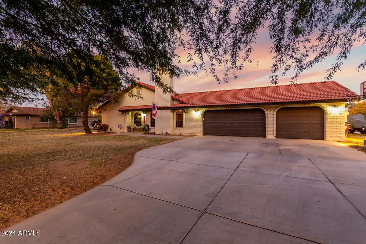 Peoria, AZ 85345,8707 N 94TH Avenue