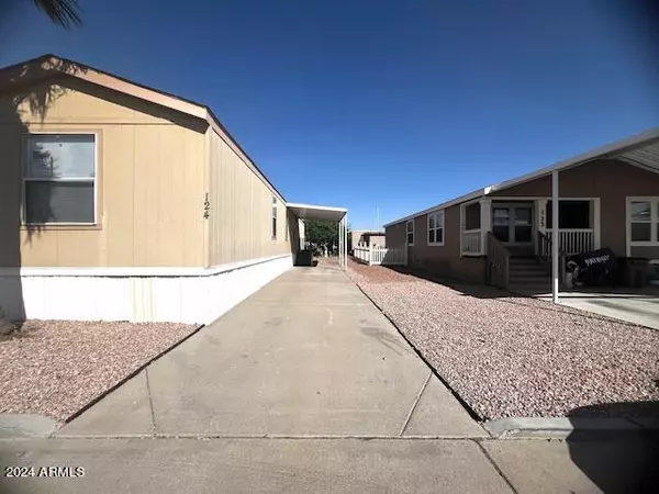 Mesa, AZ 85208,9431 E CORALBELL Avenue #124