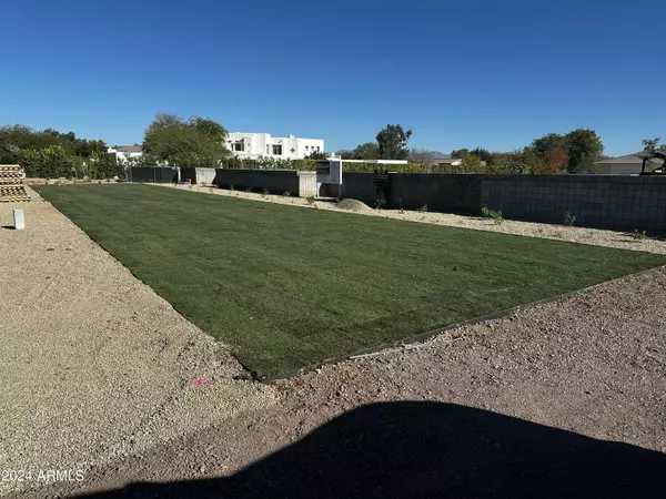 Paradise Valley, AZ 85253,6215 N Casa Blanca Drive