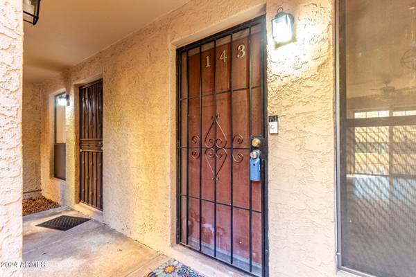 Phoenix, AZ 85051,3131 W COCHISE Drive #143