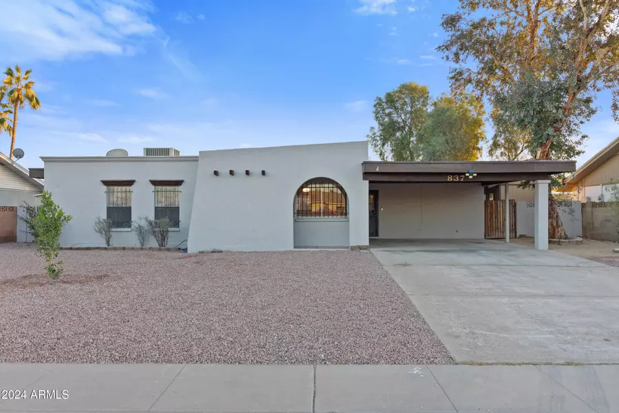 837 W DUBLIN Street, Chandler, AZ 85225