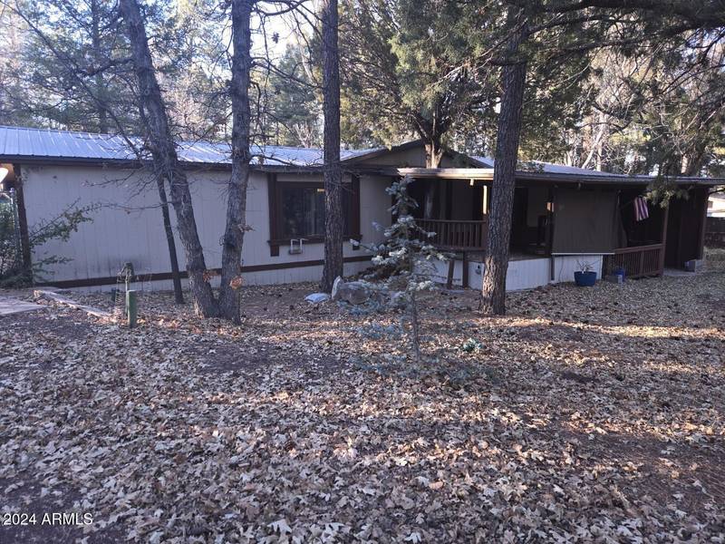 3054 GREENLEAF Drive, Lakeside, AZ 85929