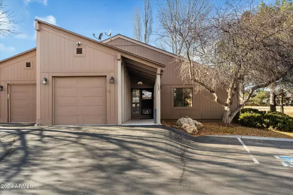 2851 N FAIRVIEW Drive, Flagstaff, AZ 86004