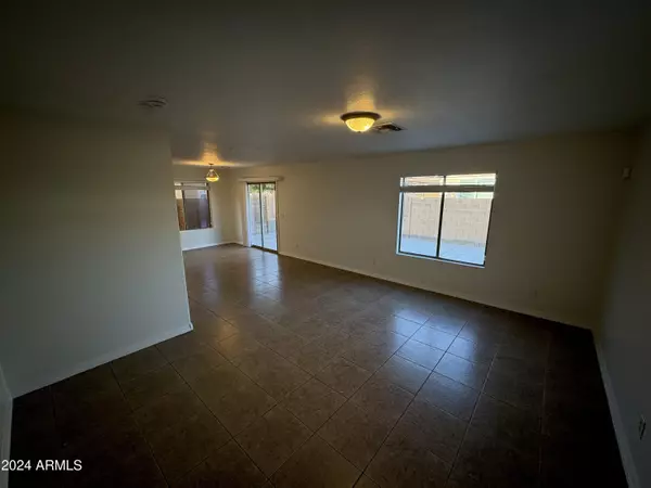 Glendale, AZ 85307,12906 W FLEETWOOD Lane