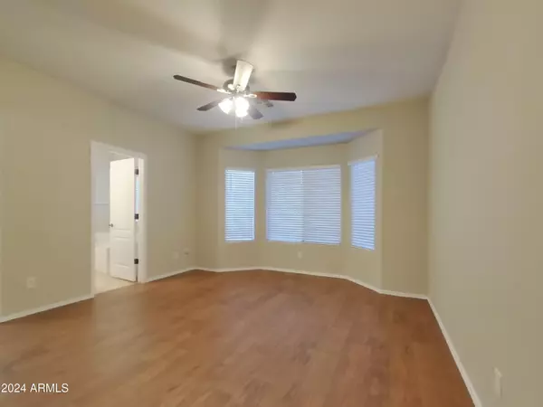 Glendale, AZ 85307,13313 W SIERRA VISTA Drive