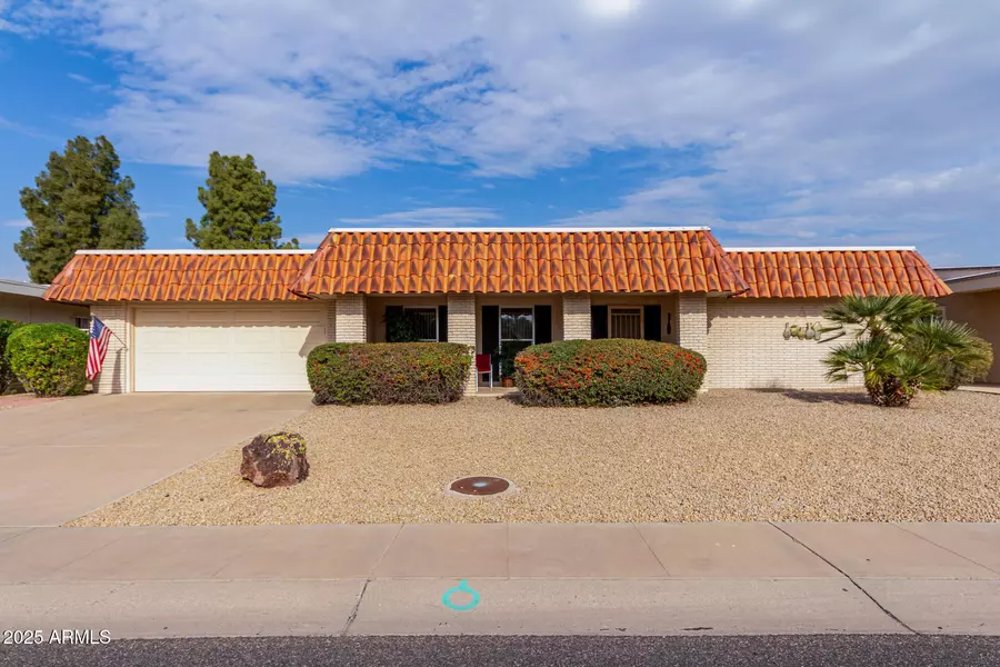 10726 W PALMERAS Drive, Sun City, AZ 85373