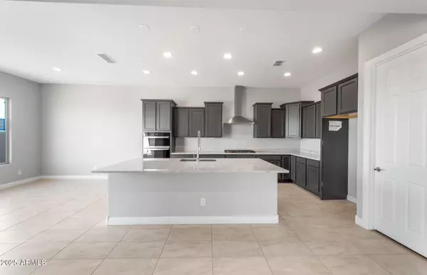 Surprise, AZ 85387,24691 N 169TH Avenue