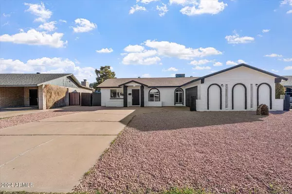 6423 W CATALINA Drive, Phoenix, AZ 85033