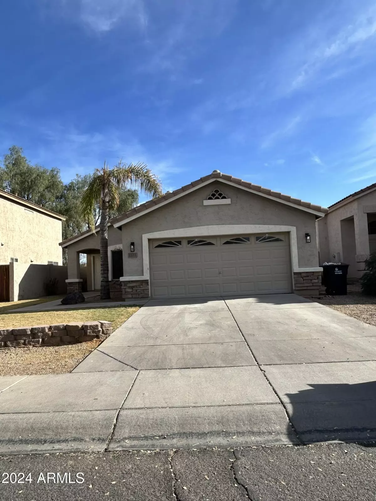 Gilbert, AZ 85296,1323 S PORTER Street