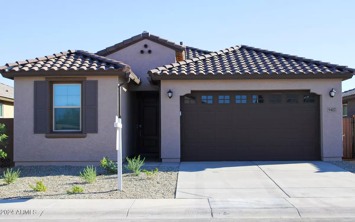 Tolleson, AZ 85353,9407 W ENCINAS Lane