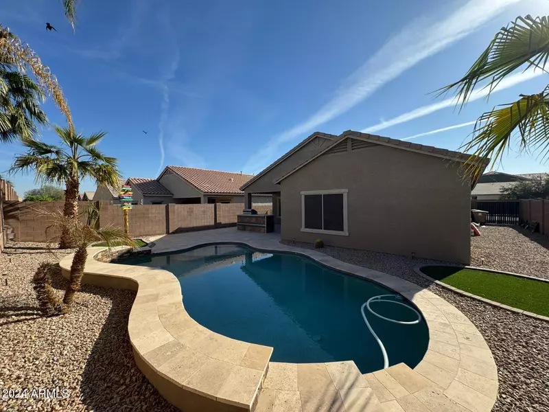 18616 W ILLINI Street, Goodyear, AZ 85338