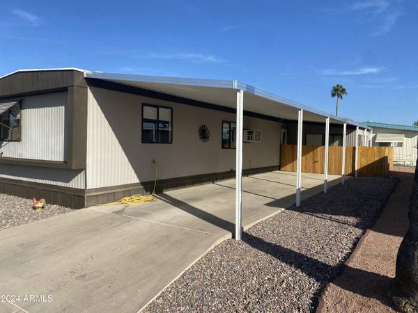 Apache Junction, AZ 85119,2605 S TOMAHAWK Road #220