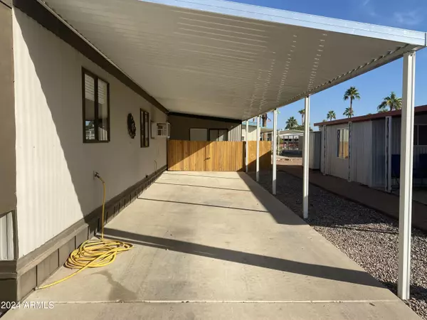 Apache Junction, AZ 85119,2605 S TOMAHAWK Road #220