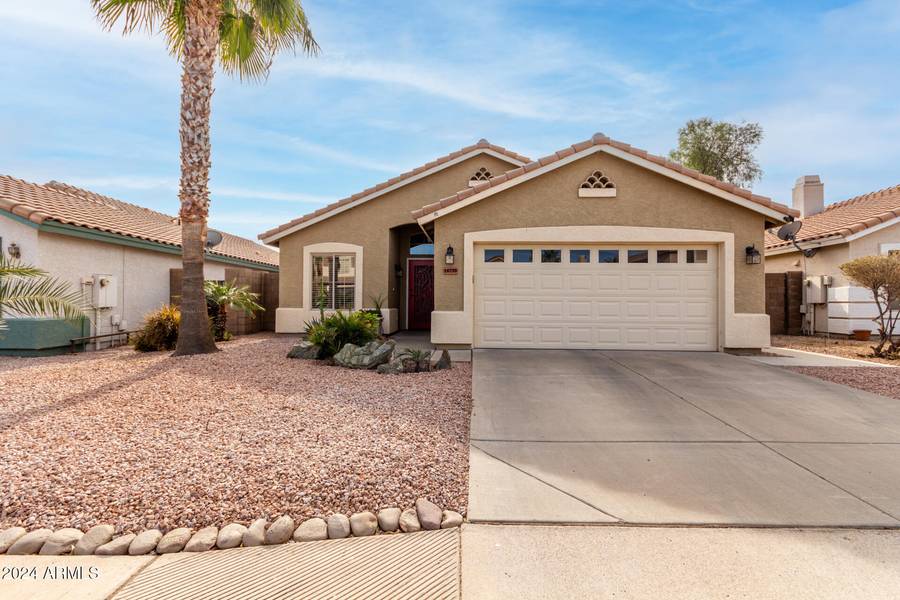 14739 W WILLOW Lane, Surprise, AZ 85374