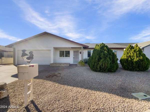 724 N 66TH Place, Mesa, AZ 85205