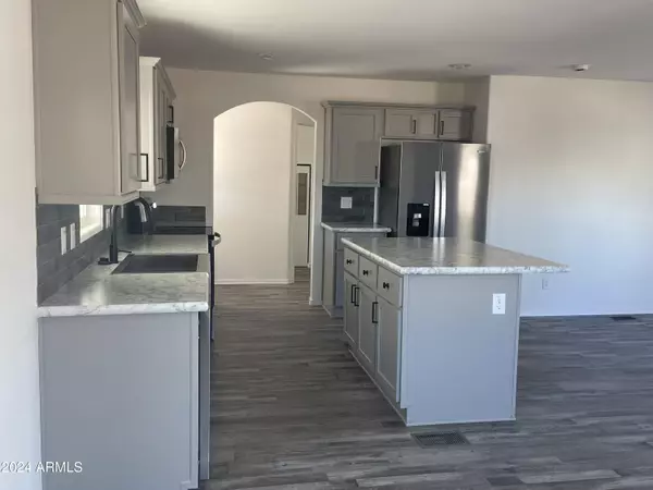 Wickenburg, AZ 85390,1855 W Wickenburg Way #151