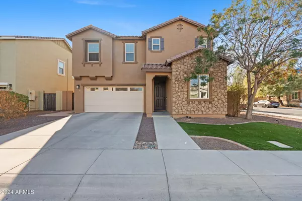 3323 E Rochelle Street,  Mesa,  AZ 85213