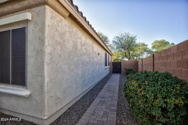 Buckeye, AZ 85396,26053 W TONOPAH Drive