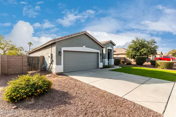 Litchfield Park, AZ 85340,13015 W HIGHLAND Avenue