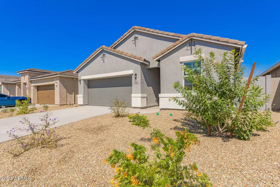 24210 W VERLEA Drive, Buckeye, AZ 85326