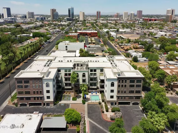 Phoenix, AZ 85014,914 E OSBORN Road #202