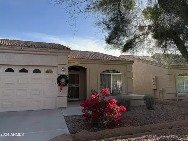 2101 S YELLOW WOOD Drive #60, Mesa, AZ 85209