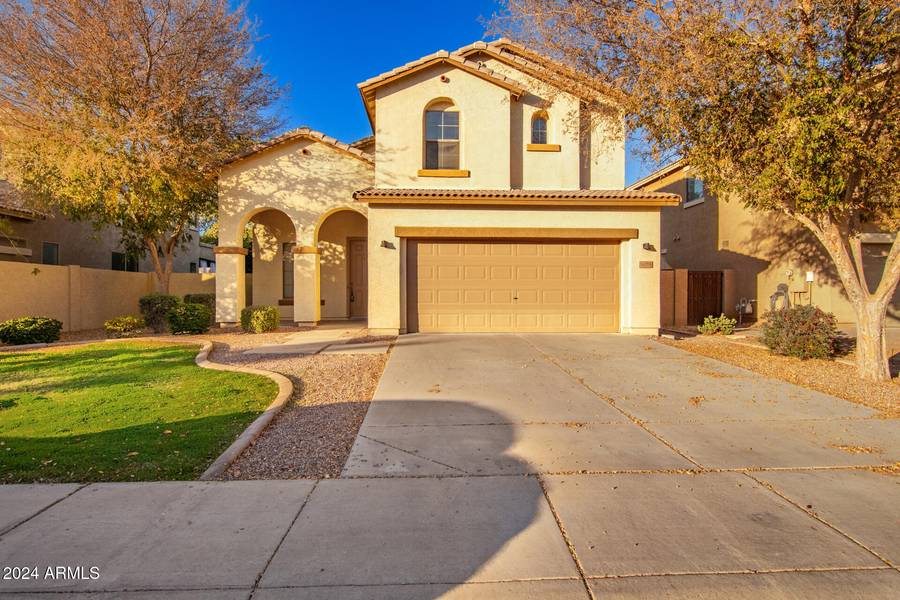 3476 E ARIANNA Avenue, Gilbert, AZ 85298