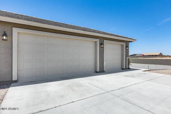 Buckeye, AZ 85326,20842 W RAY Road