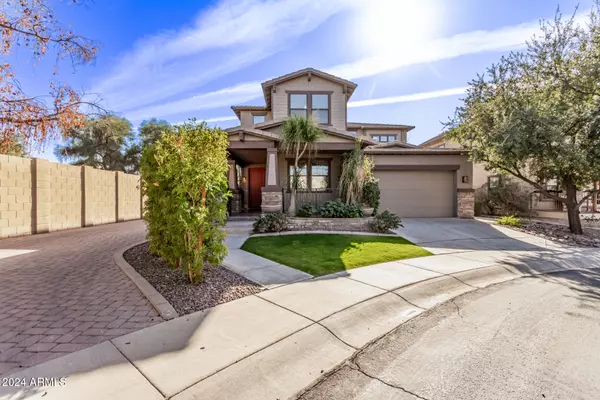 1407 W SWAN Court, Chandler, AZ 85286