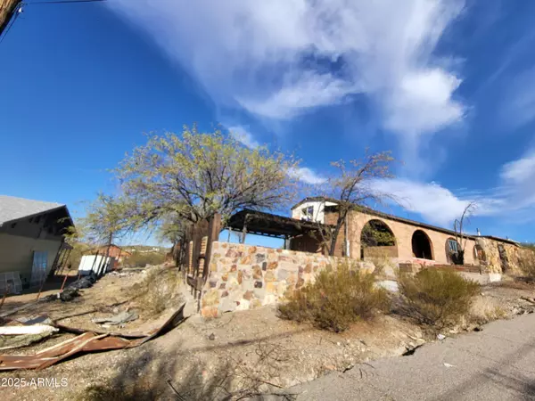 Hayden, AZ 85135,515 N SUNNYSLOPE Drive