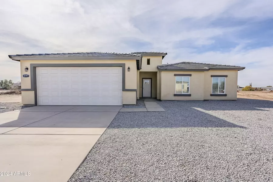 8197 W PICA Drive, Arizona City, AZ 85123